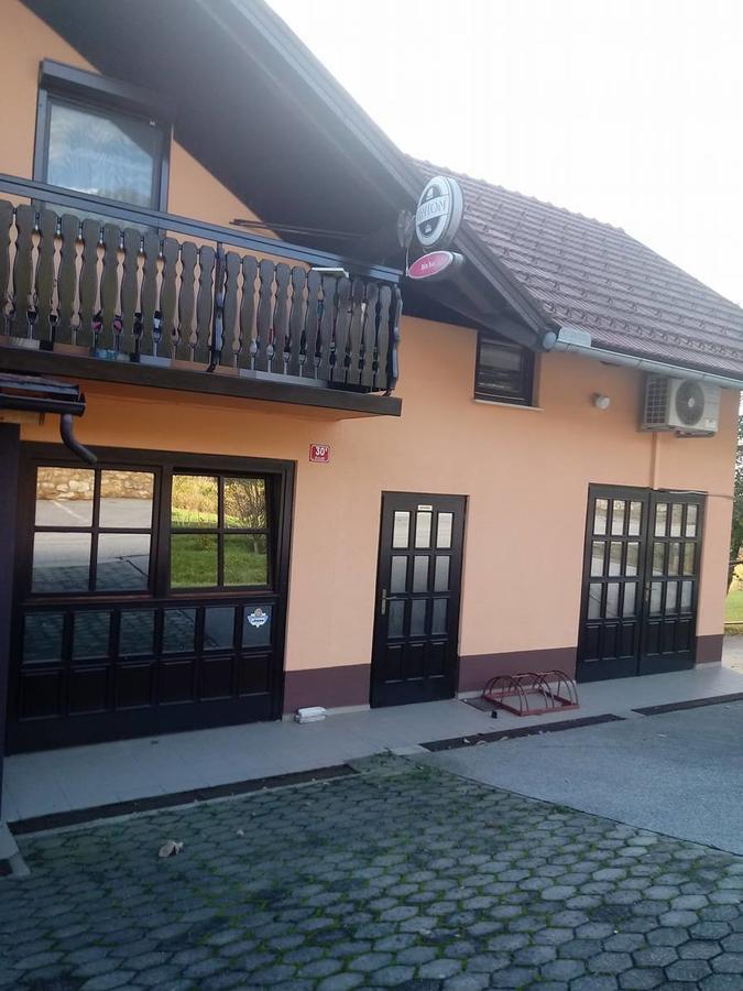Bed&Breakfast Zilje Vinica Ngoại thất bức ảnh